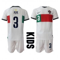 Dječji Nogometni Dres Portugal Pepe #3 Gostujuci SP 2022 Kratak Rukav (+ Kratke hlače)